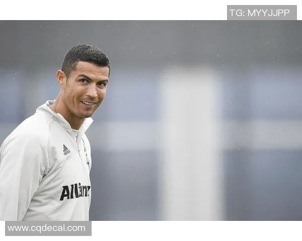 足球明星壁纸手表设计灵感与时尚潮流的完美结合探索